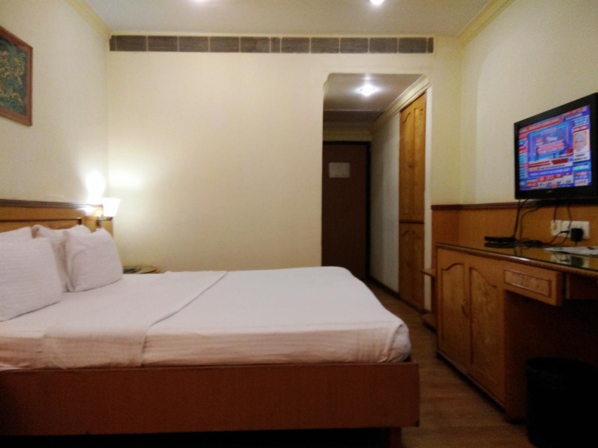 Empires Hotel Puri Eksteriør bilde